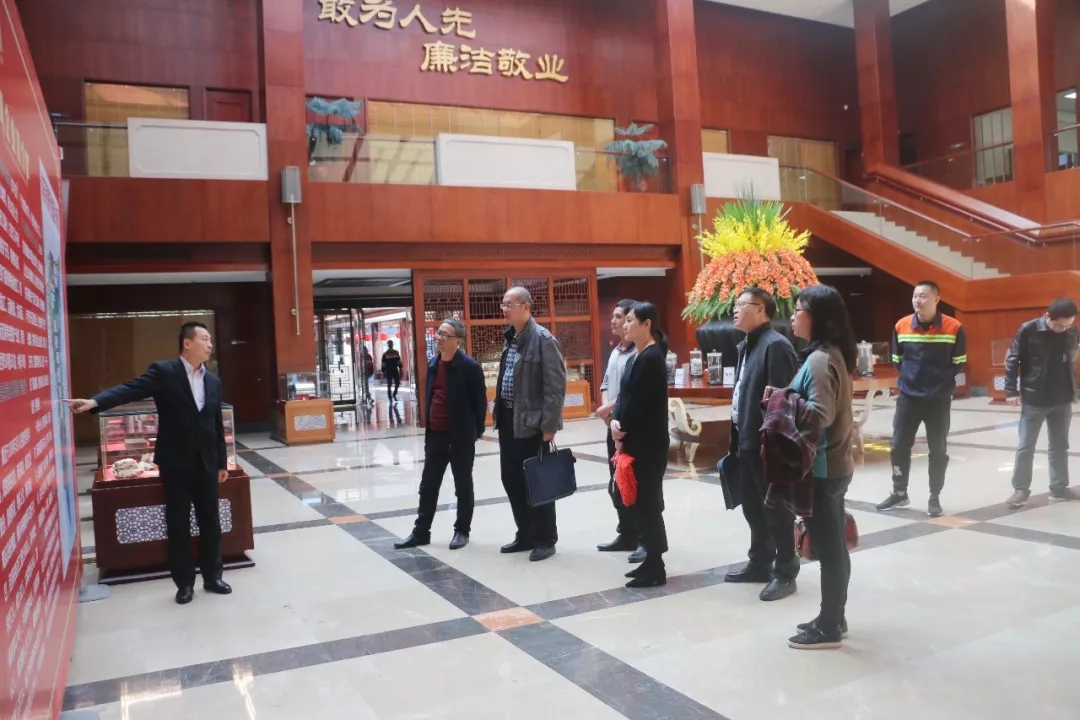 1756893986207195.jpg 640.webp.jpg